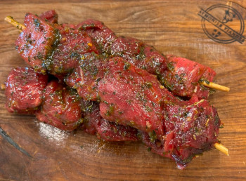Brochette de rumsteck de boeuf mariné chimichurri